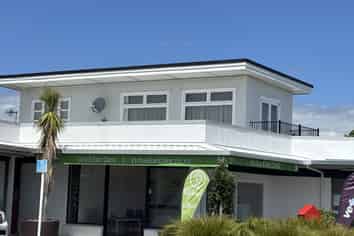 114c College Street, Awapuni