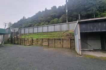 Functional Warehouse with Generous Yard