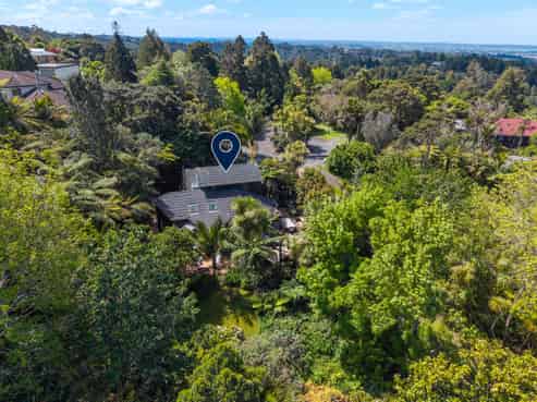 19 Atarua Gardens, Waiatarua