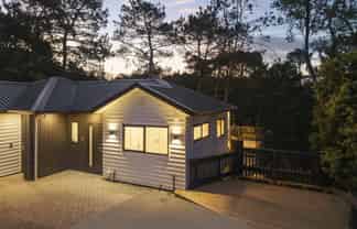 5A / 5B Saddleback Rise, Murrays Bay