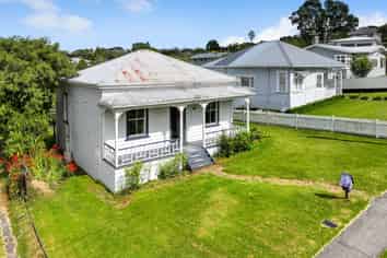 55 Huka Road, Birkenhead