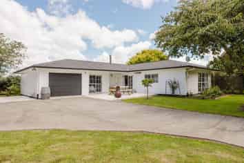 14 Aerodrome Road, Dannevirke