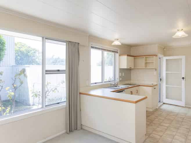 10 Mason Street, Riverdale