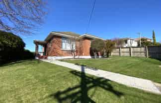 55 Hawthorn Avenue, Mornington