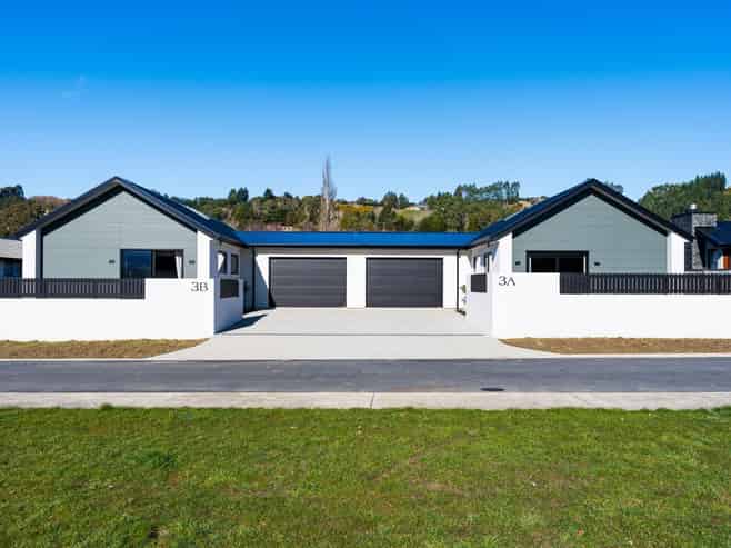 3A and 3B Anscombe Close, Mosgiel