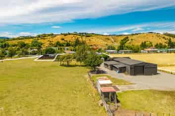 137 Lord Rutherford Road South, BRIGHTWATER