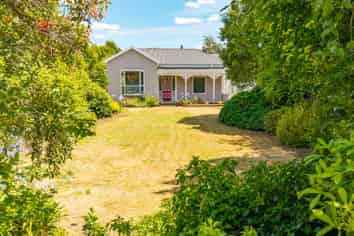 137 Lord Rutherford Road South, BRIGHTWATER