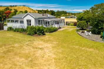 137 Lord Rutherford Road South, BRIGHTWATER