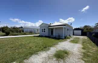 18 Daphne Street, Outer Kaiti