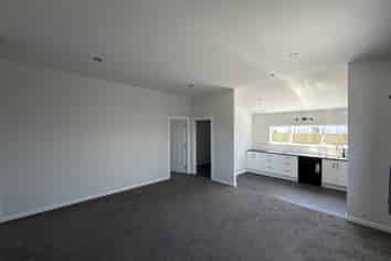 18 Daphne Street, Outer Kaiti