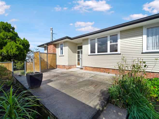 34 Coniston Avenue, Te Atatu South