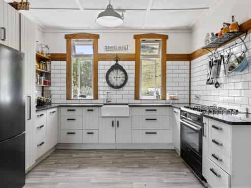 312 Whangamata Road, Kinloch