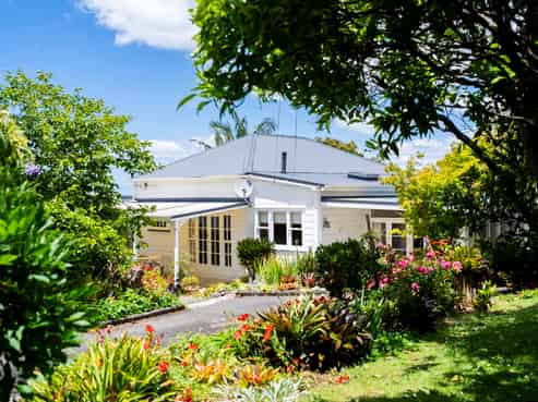 12 Grey Street, Regent