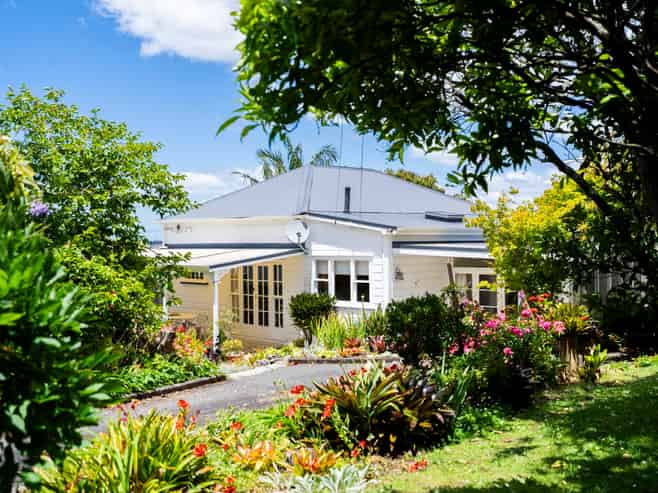 12 Grey Street, REGENT