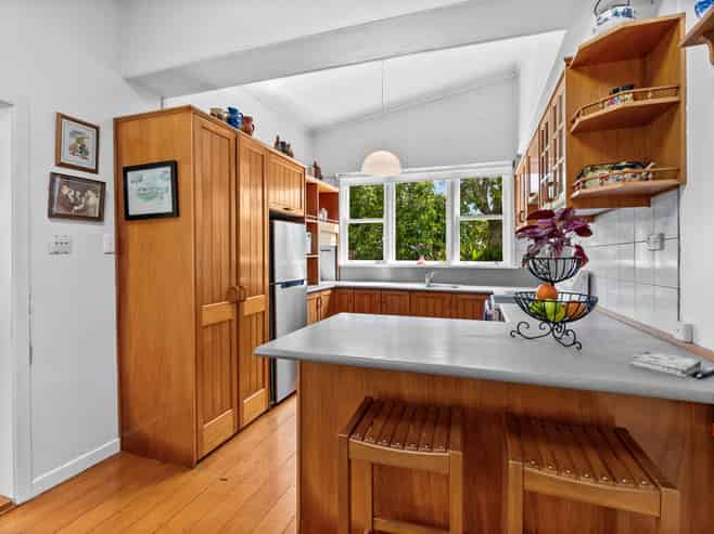 12 Grey Street, REGENT