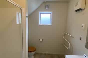 3A Mervyn Place, Camborne