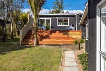 477 Sea View Road, Onetangi