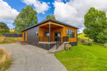 222 Otapouri Road, Owhango