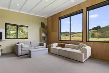 222 Otapouri Road, Owhango