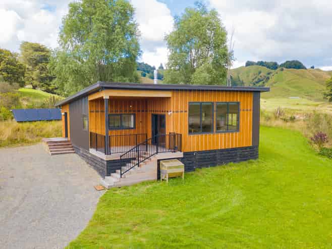 222 Otapouri Road, Owhango
