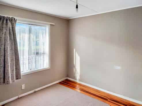 14 Best Street, Wainuiomata