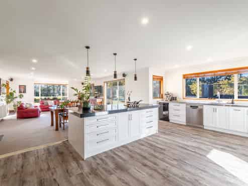 110 Aicken Road, Otatara