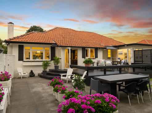 12 Manuka Street, Hokowhitu