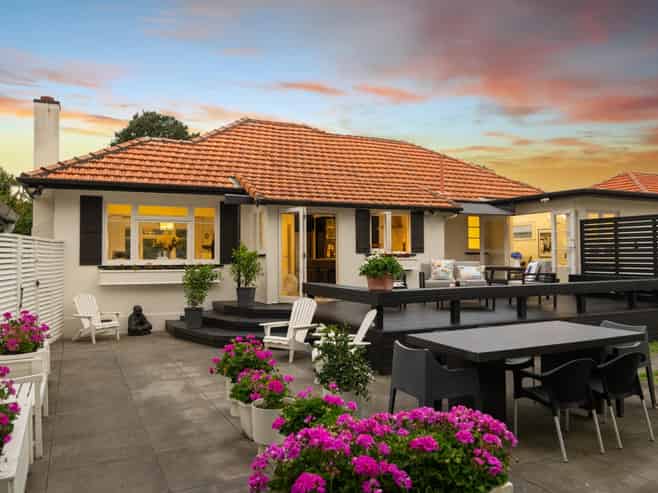 12 Manuka Street, Hokowhitu