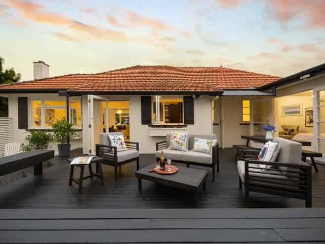 12 Manuka Street, Hokowhitu