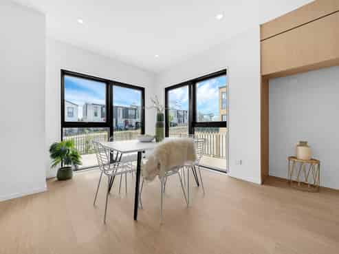 190 Henwood Road, Westgate
