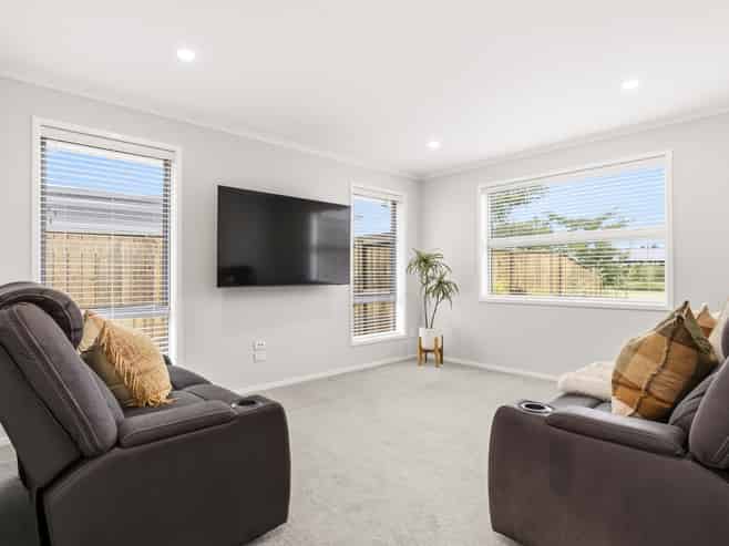 10 Tawhai Crescent, Wharewaka