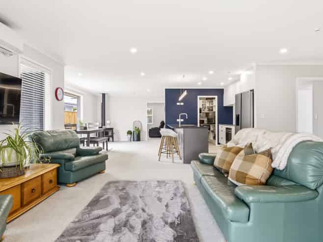 10 Tawhai Crescent, Wharewaka