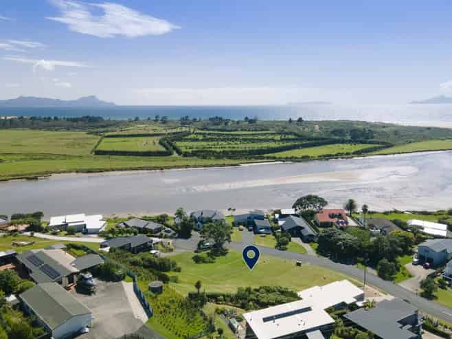 17 Riverview Place, Waipu