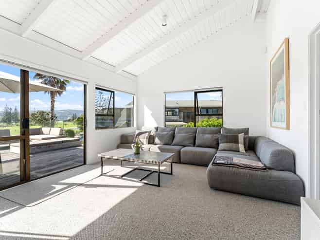 34 Omaha Drive, Omaha