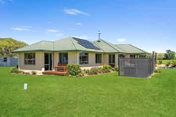 54 McRaes Road, Waikari