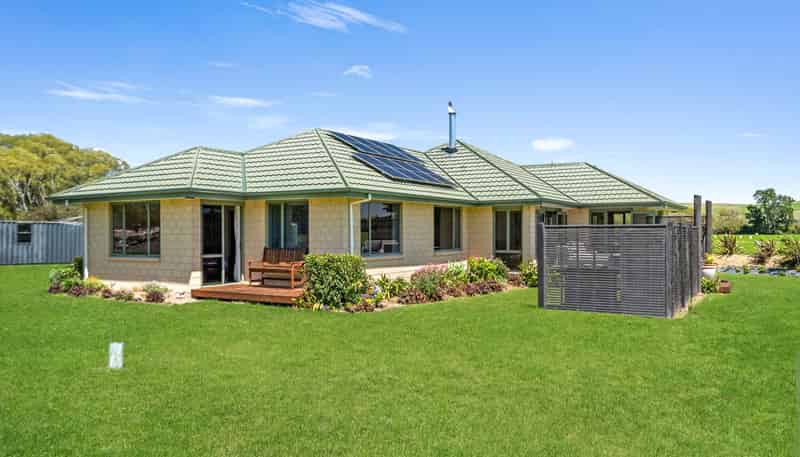 54 McRaes Road, Waikari