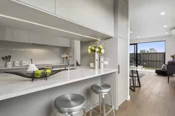 32 Yellow Pear Lane, Karaka