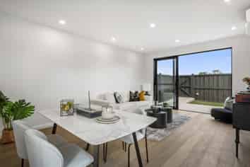 32 Yellow Pear Lane, Karaka