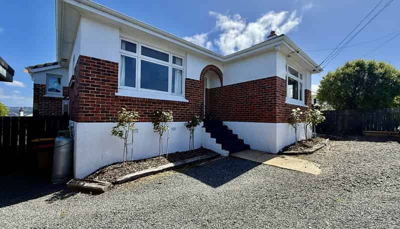 104 Tomahawk Road, Andersons Bay