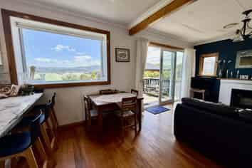 104 Tomahawk Road, Andersons Bay