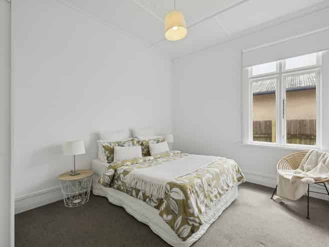 57 Royal Crescent, Saint Kilda