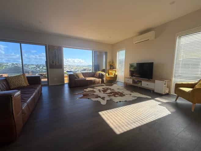 28 Cilliers Drive, Silverdale