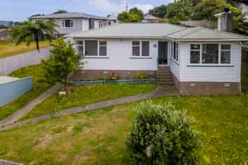 6 Hampshire Street, CANNONS CREEK