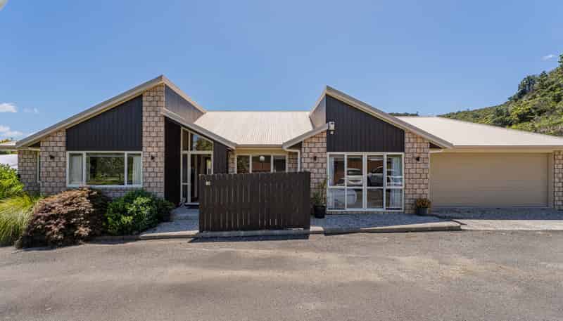 10/400 Bluff Road, Matarangi