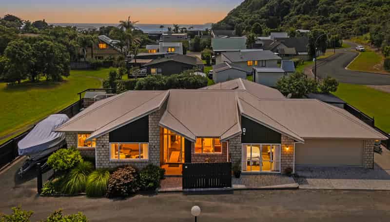 10/400 Bluff Road, Matarangi