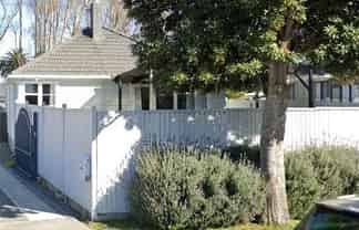 6 Larsen Road, Panmure