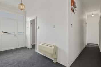 37 Sutherland Street, Dunedin Central