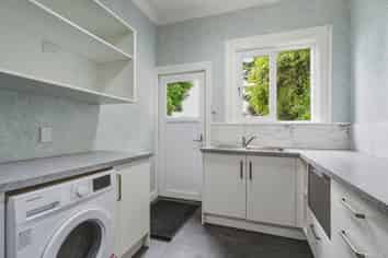 37 Sutherland Street, Dunedin Central