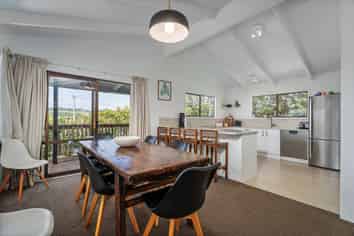 69 Captain Cook Road, Cooks Beach