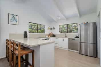 69 Captain Cook Road, Cooks Beach